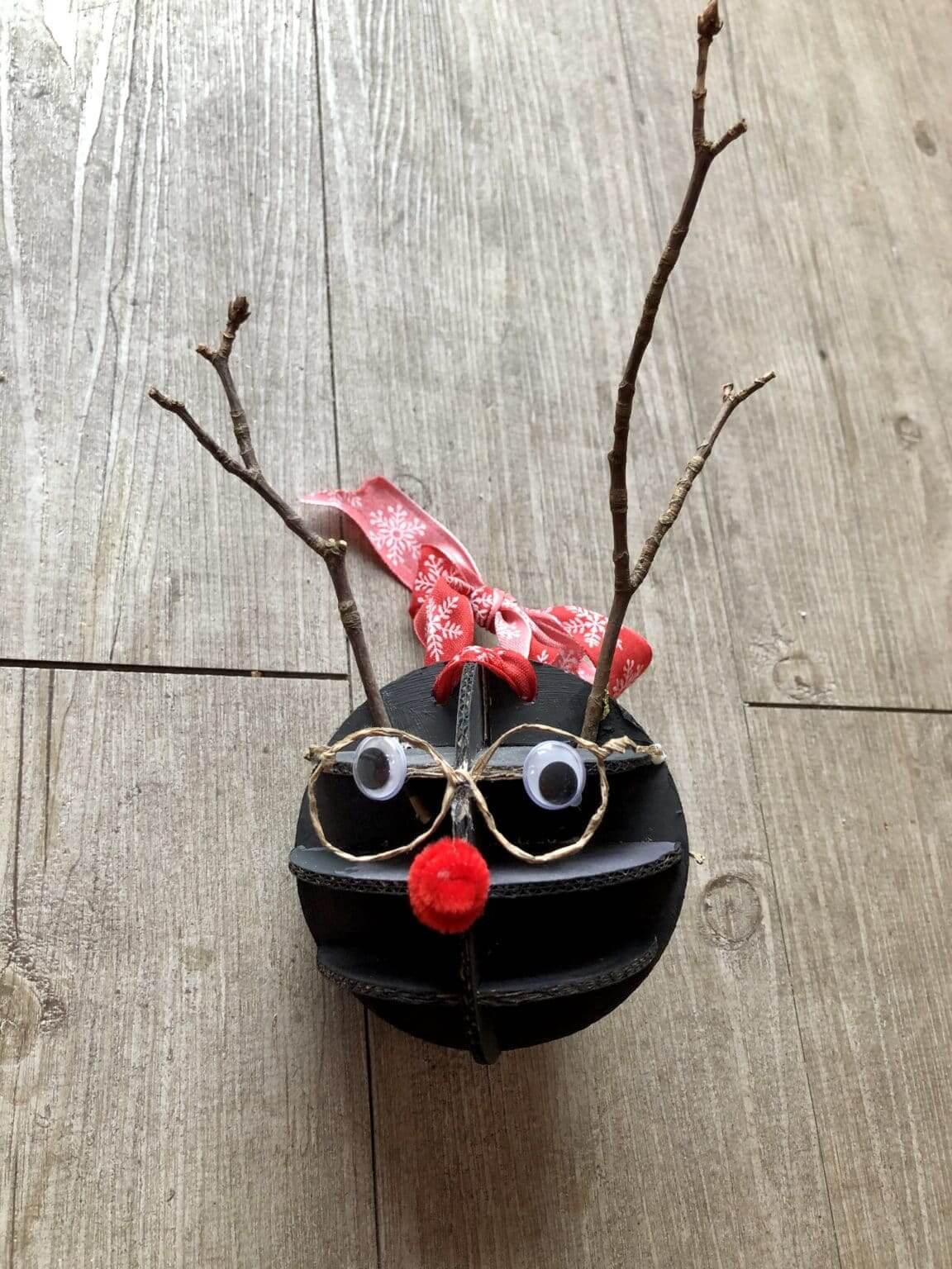 Créations en carton – Art et carton Créations en carton – Art et carton